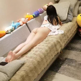 三点粉颜值身材天花板