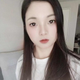 素颜嫩妹