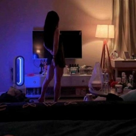 津南长腿可欣